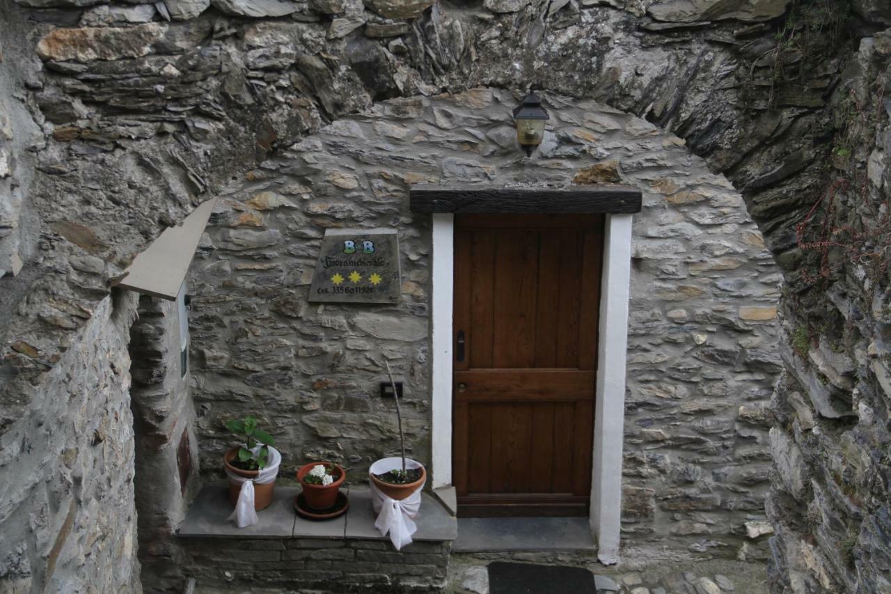 Bed & Breakfast Triora Medievale Bagian luar foto